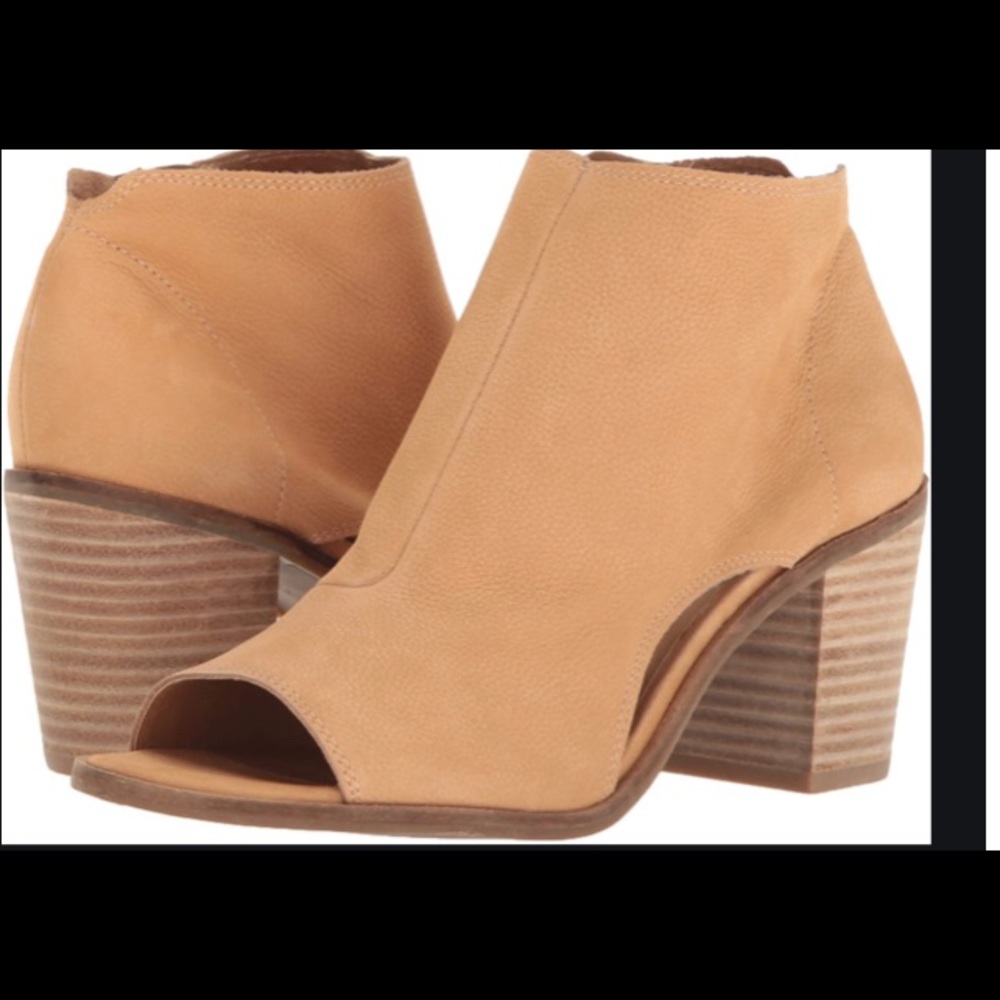 Lucky Brand leather open toe booties